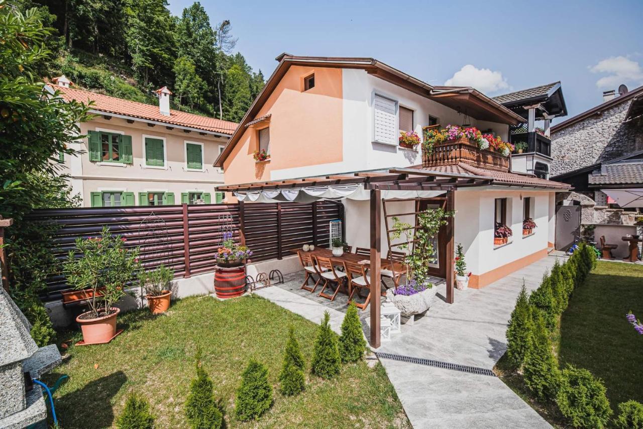Gotar Apartment With Garden Кобарид Екстериор снимка