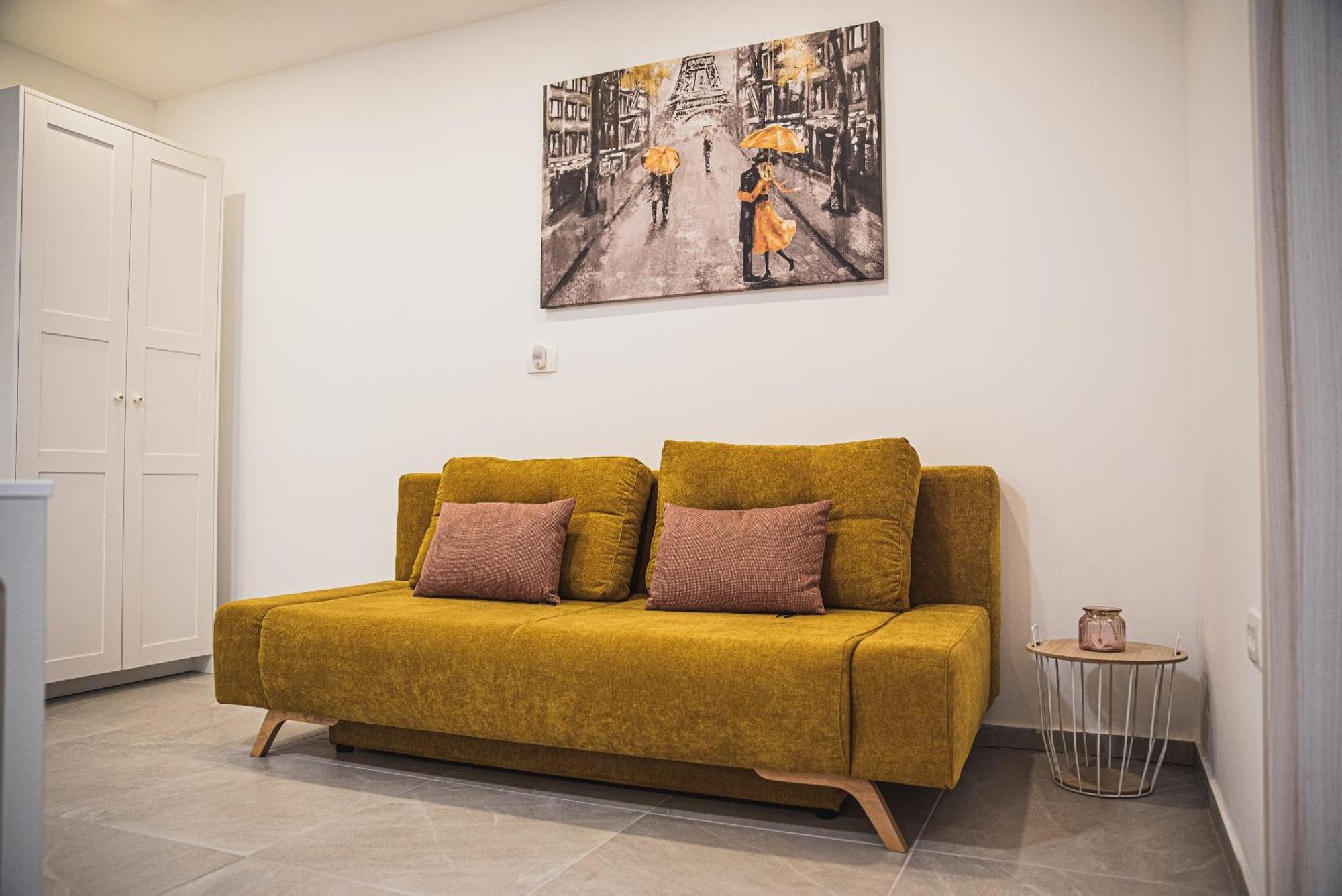 Gotar Apartment With Garden Кобарид Екстериор снимка
